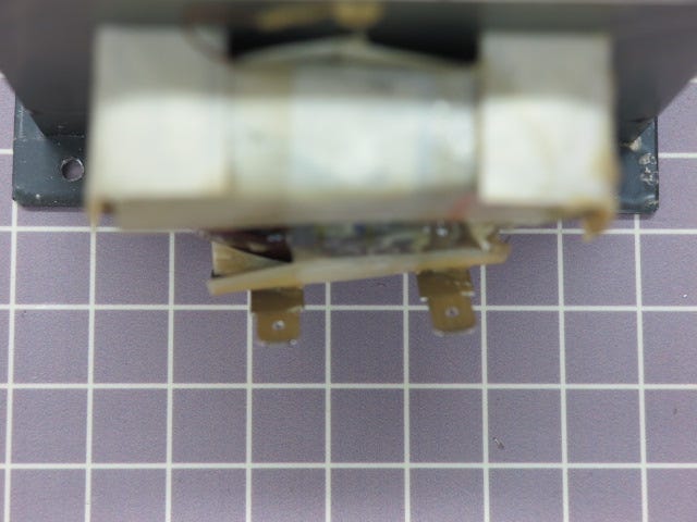 Transformer 5304472446