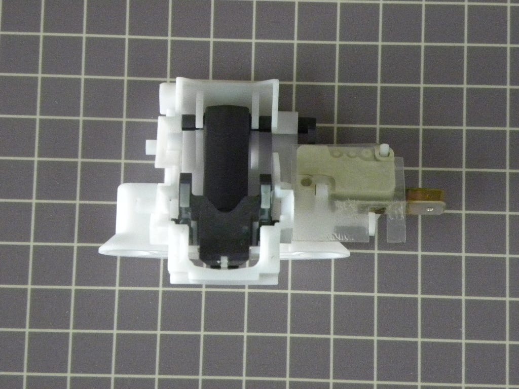 Electrolux Dishwasher Door Latch/Shield 154671402