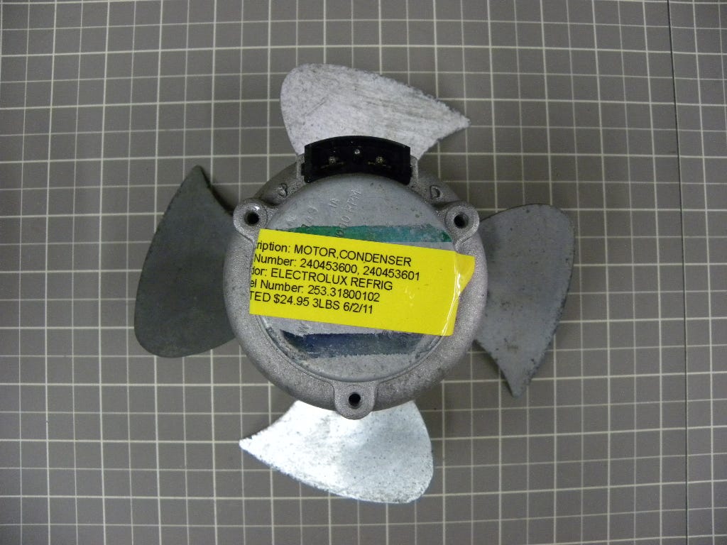 Electrolux Refrigerator Condenser Motor 240453600