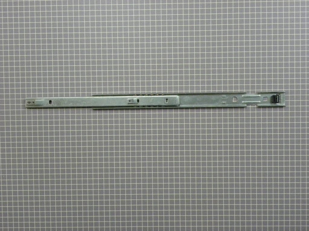 Pantry Glide (17 1/2") 67007026