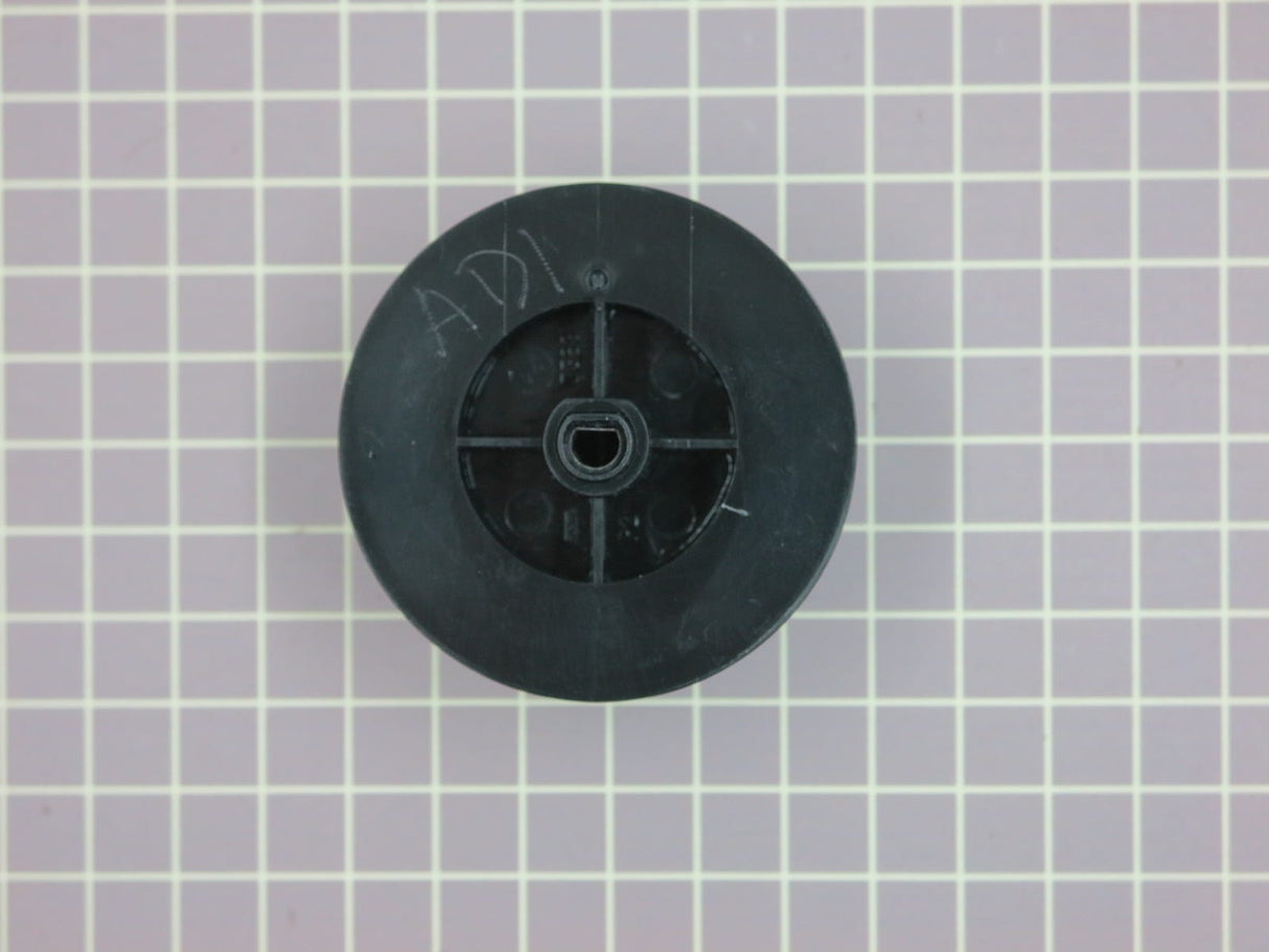 Knob 3389724