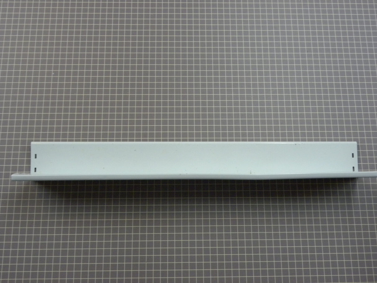 Shelf Front (24 1/8") WR71X10029