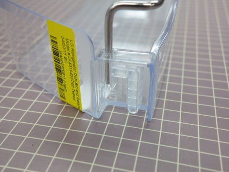 Door Bin and Retainer Bar MAN62429801