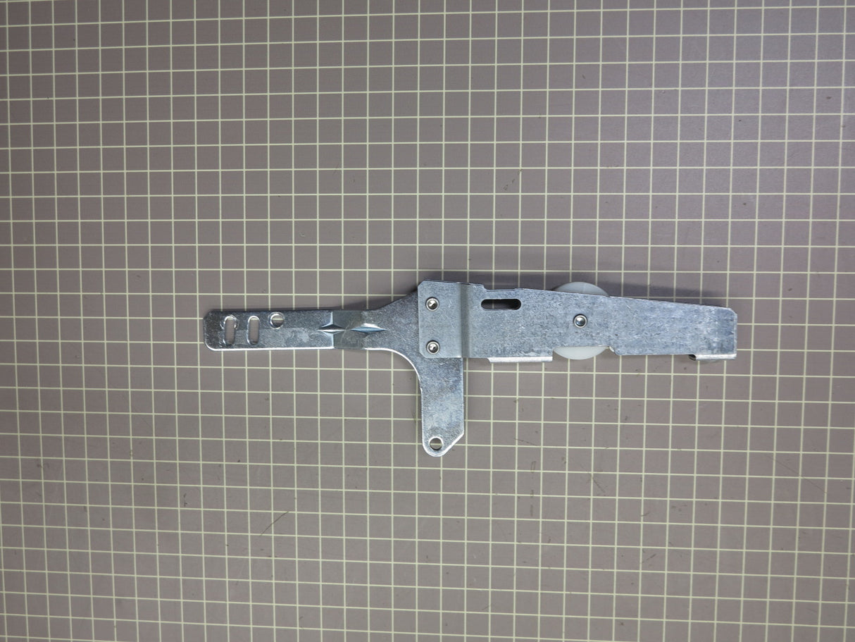 Hinge Bracket (RT) WB10K13