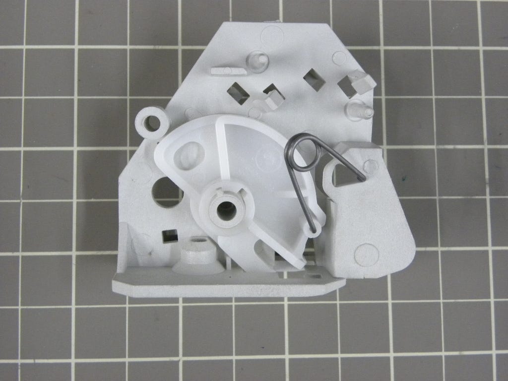 Interlock (Top) 8206419