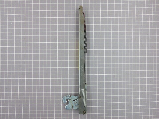 Hinge 316456302