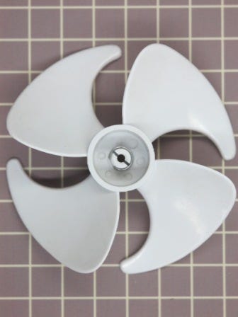 Blade WR60X10291