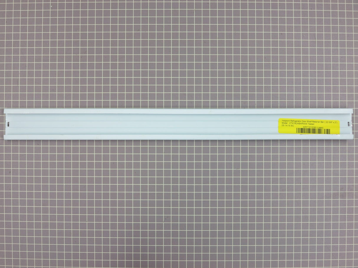 Door Shelf Retainer (22 5/8" x 2") WR71X10080