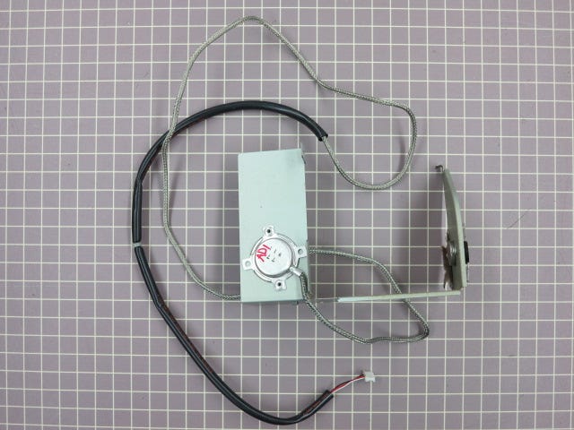 Humidity Sensor and Thermostat Assembly 8206026