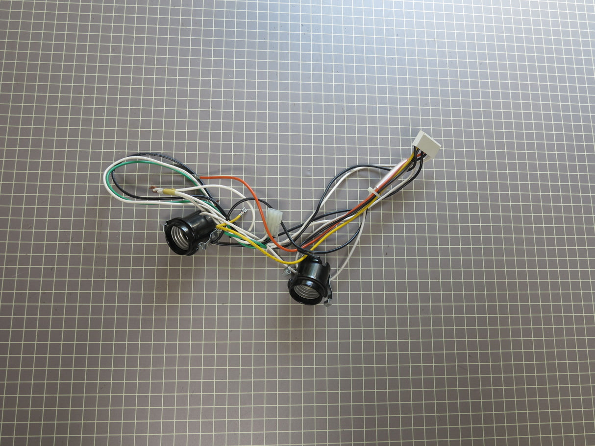 Light Socket & Wire Harness ASM S97007570