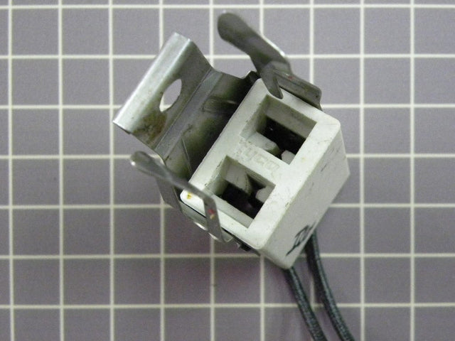 Receptacle 12001676