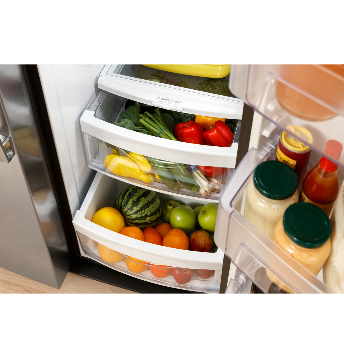 GE ENERGY STAR® 25.3 Cu. Ft. Side-By-Side Refrigerator GSE25GYPFS