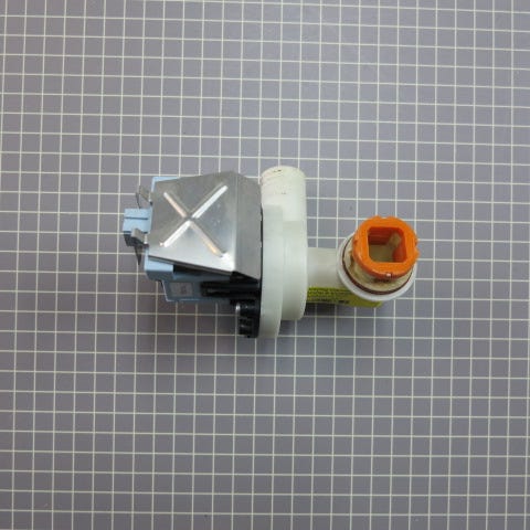 Drain Pump WP6-917641