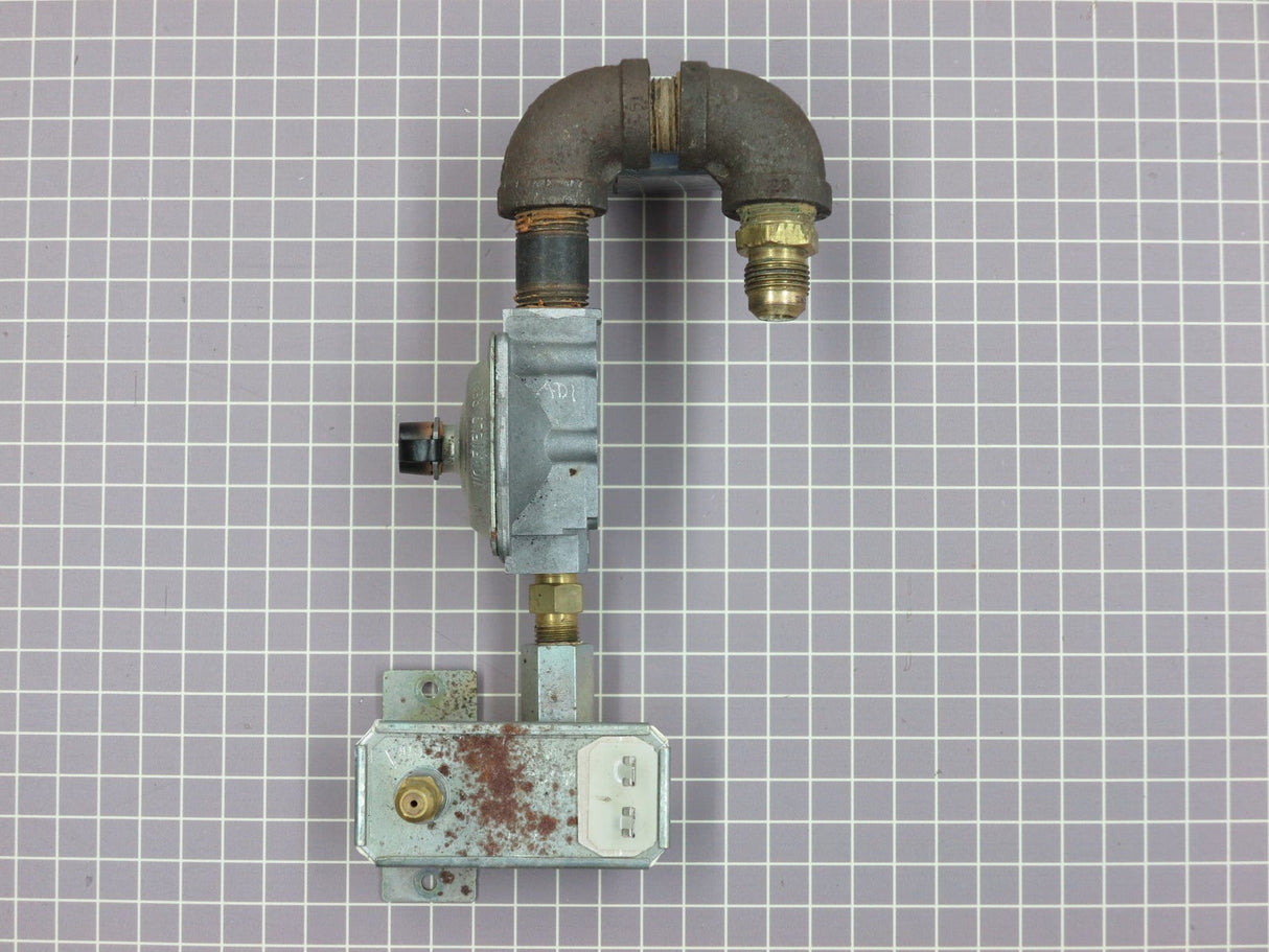 Valve and Pressure Regulator 3196544