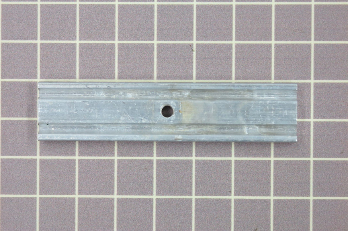 Clamp 8037931