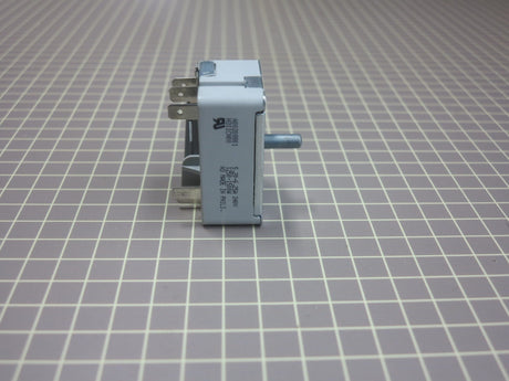 Surface Element Switch 5304506425