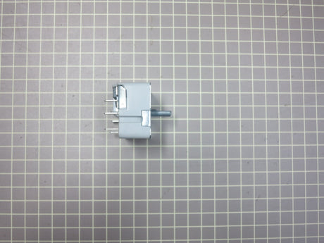 Surface Element Switch 5304506425