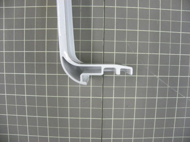 Magic Chef Refrigerator/Freezer, Freezer Door Shelf Bar (19") 501125010006