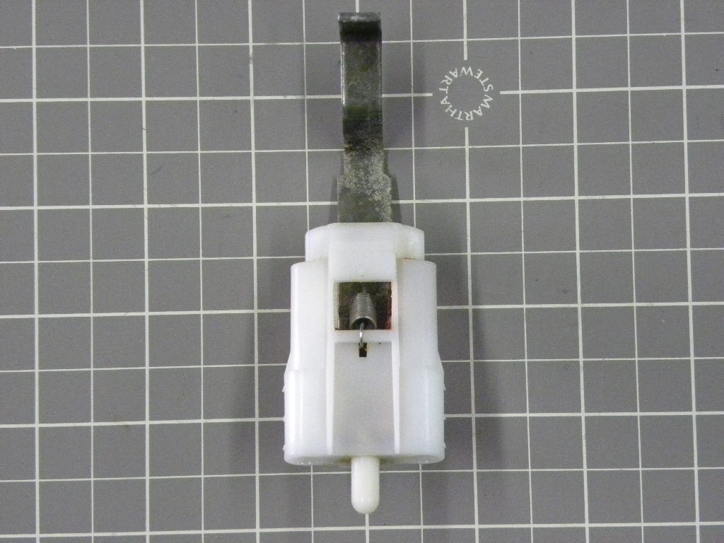 Lever ASSY (Unbalance) 22001681