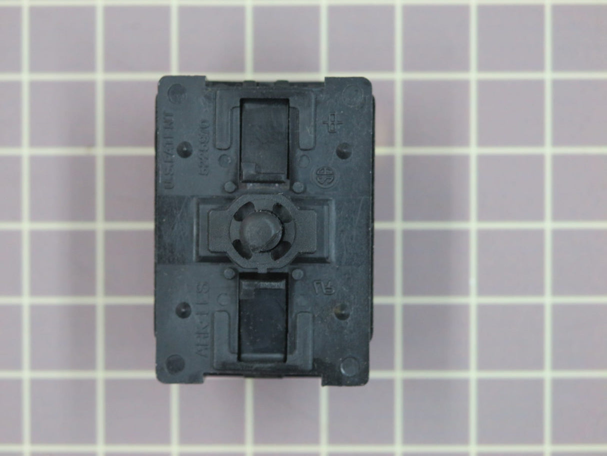 Fabric Selector Switch (3-Position) 513505
