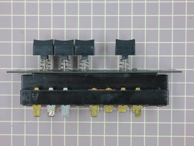 Push Button Switch 697558