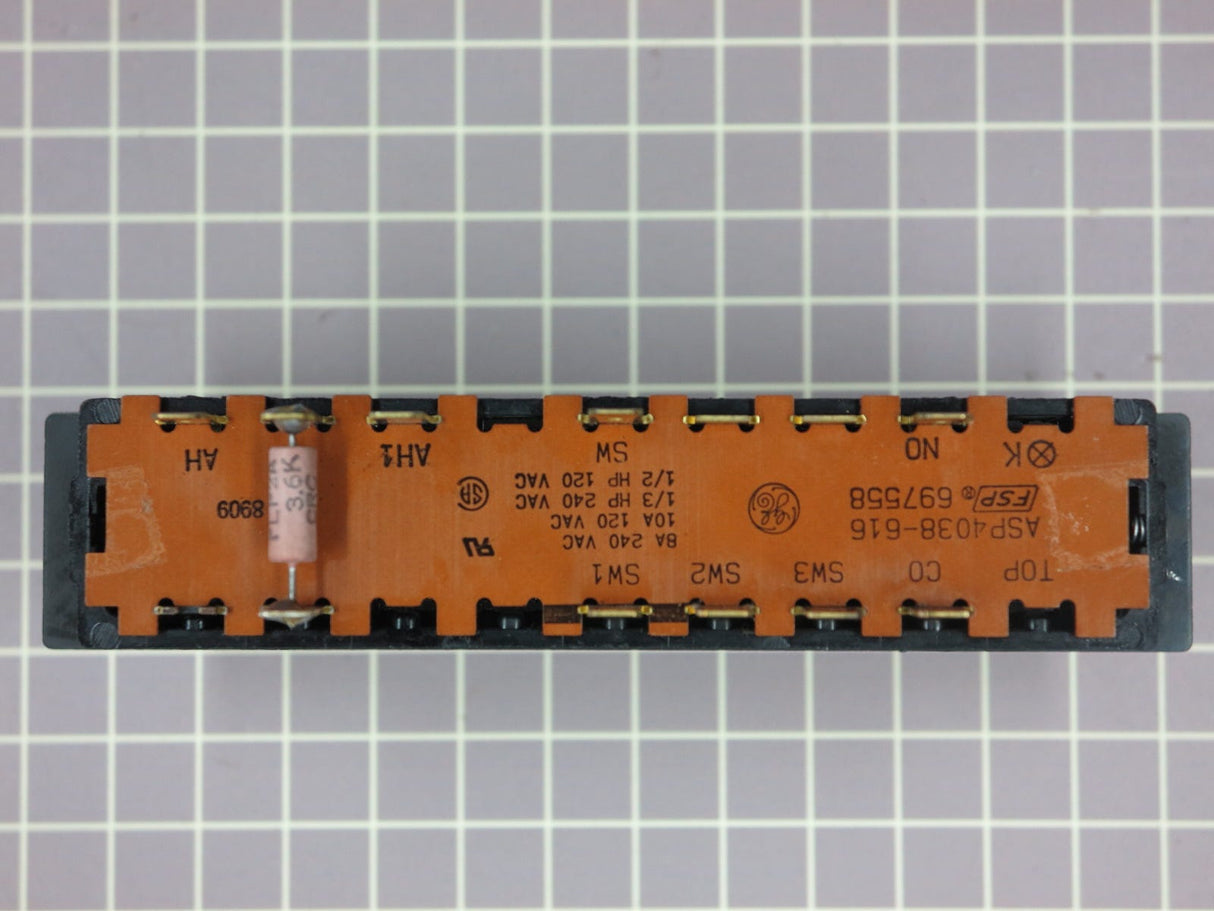 Push Button Switch 697558