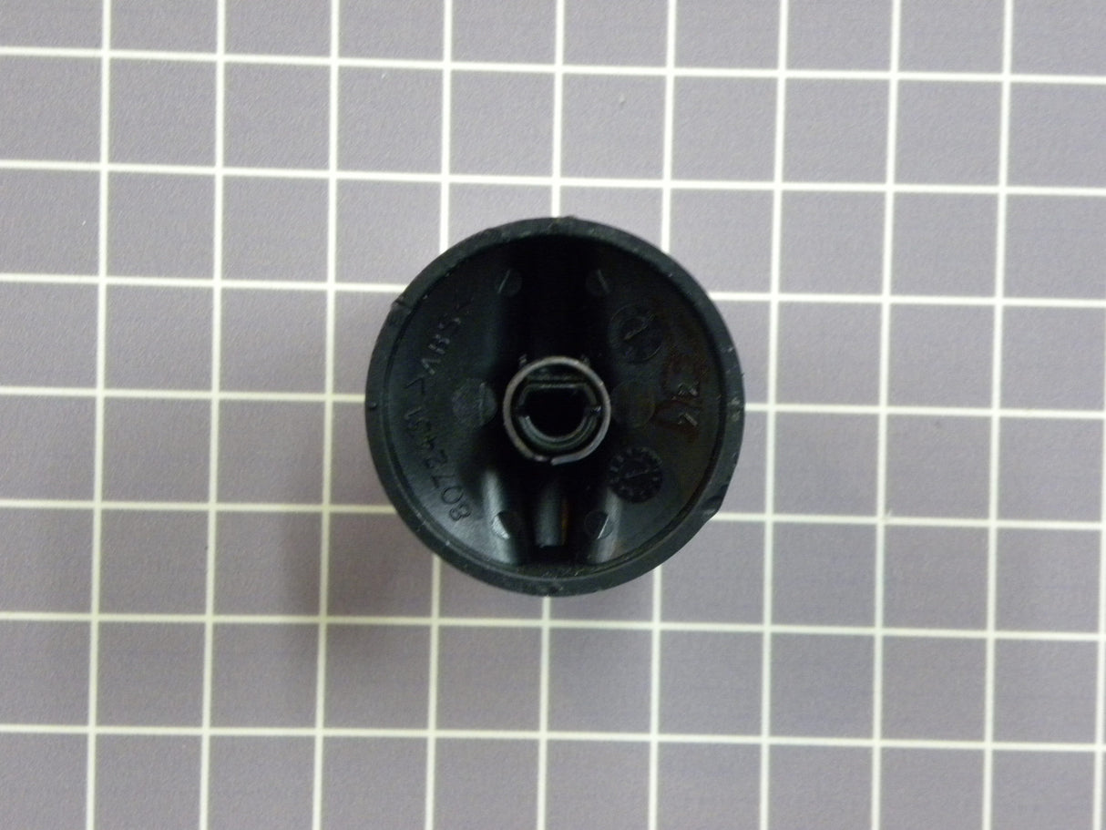 Knob 8801198-33