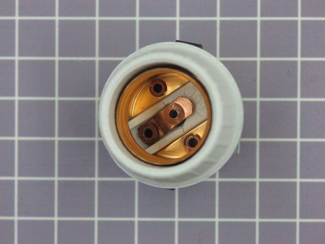 Receptacle 790312