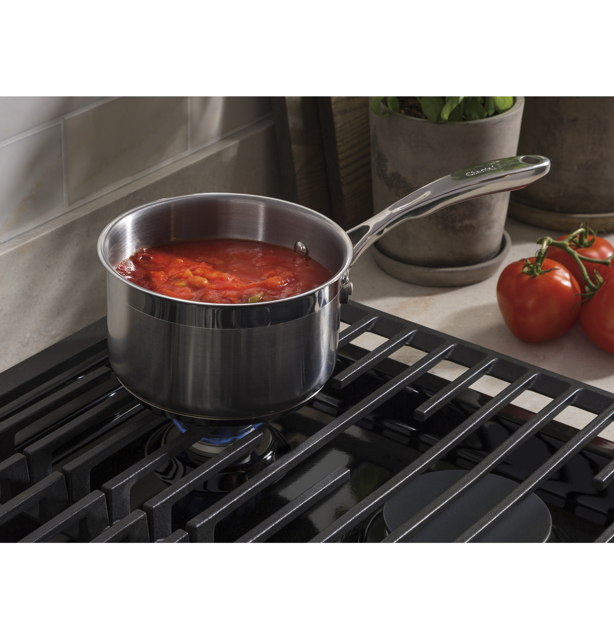 GE Profile™ 36" Built-In Gas Cooktop PGP7036DLBB