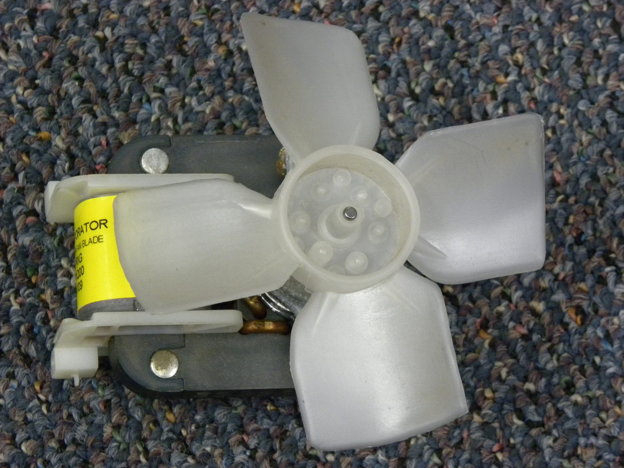 Evaporator Motor With Fan Blade 4390451