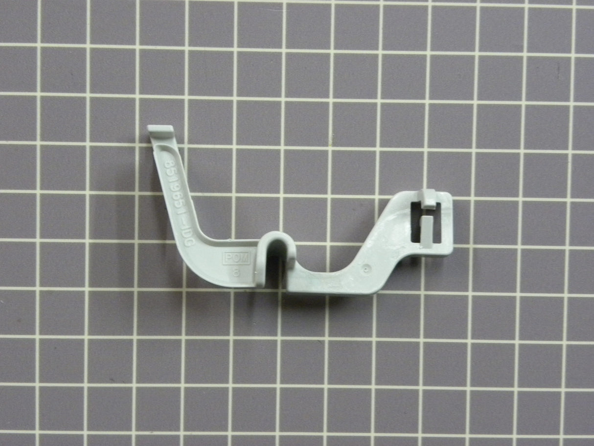 Tine Pivot Clip 8519651