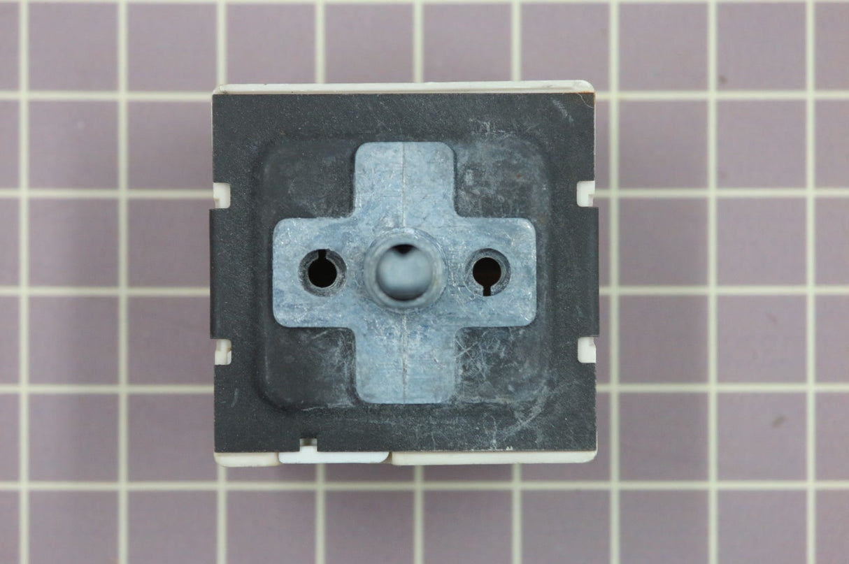 Switch (5.3-6.4A) 318369615