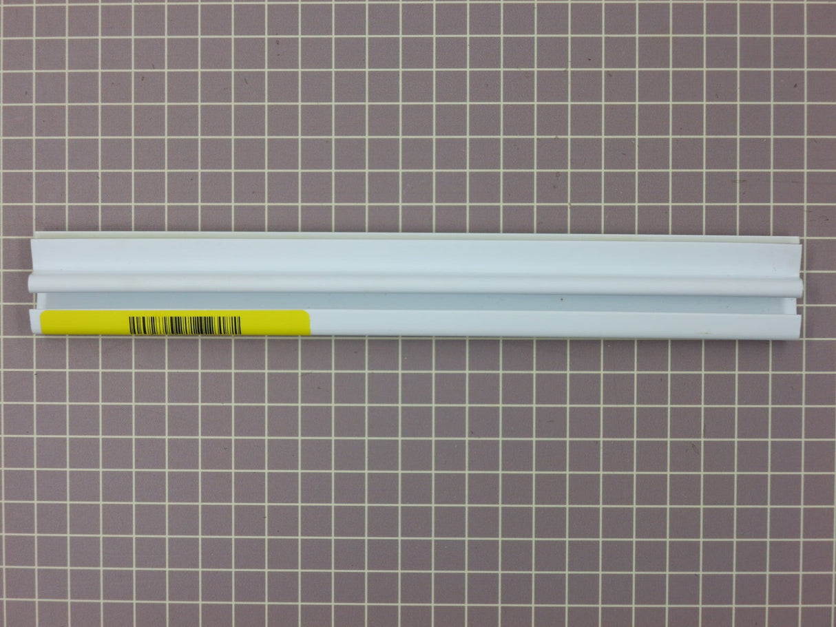 Front Cover 10436823