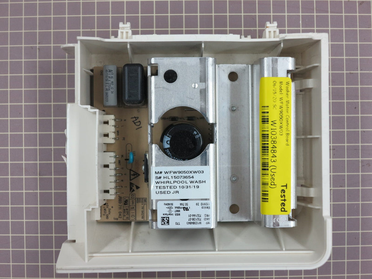 Microcomputer W10384843