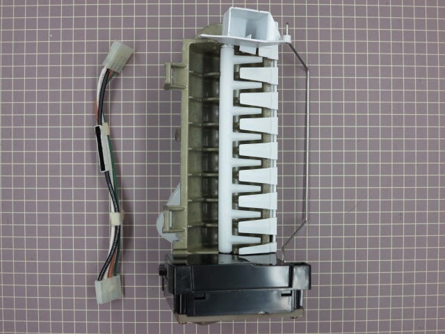 Icemaker D7824706Q