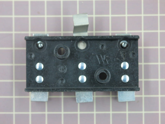 Terminal Block PE070147