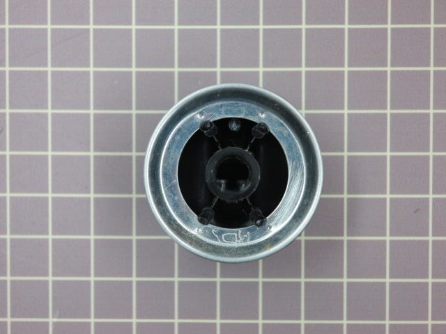 Control Knob 7733P038-60