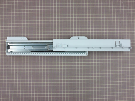 Drawer Slide Rail (RH) 4975JA1040B