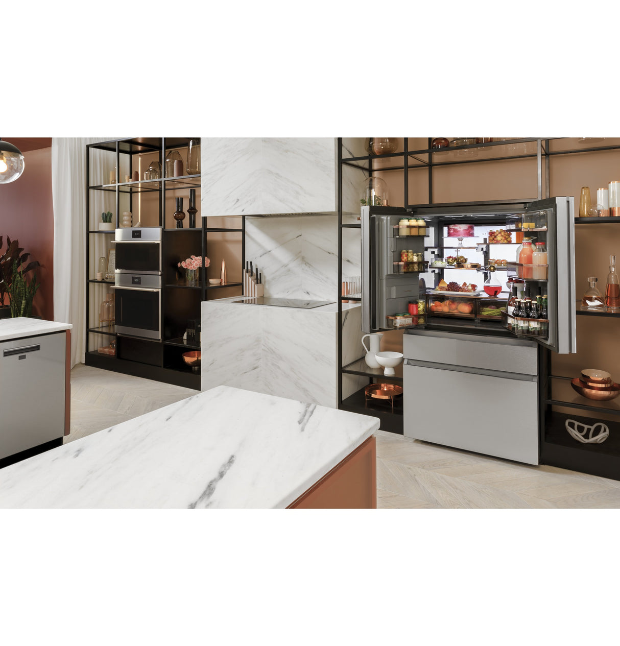Café ENERGY STAR 27.6 Cu. Ft. 4- Door French-Door Refrigerator CVE28DM5NS5