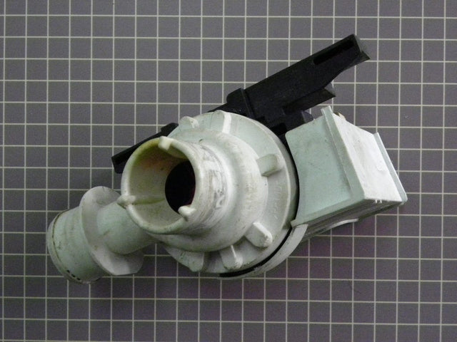 Electrolux Washer Drain Pump 131723500