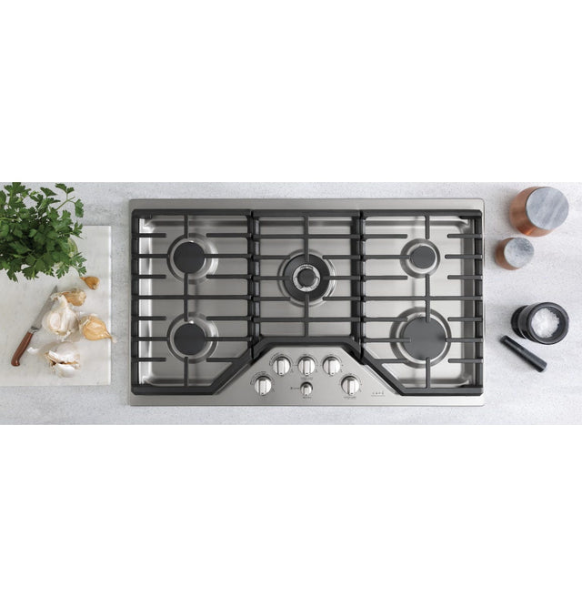 Café™ 36" Gas Cooktop CGP95362MS1