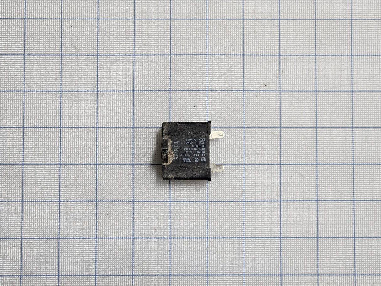 Capacitor 2264017