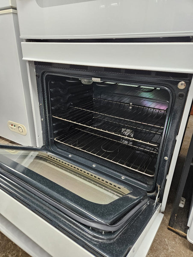 Reconditioned GE 30" Electric Double Wall Oven JTP45W0AZWW