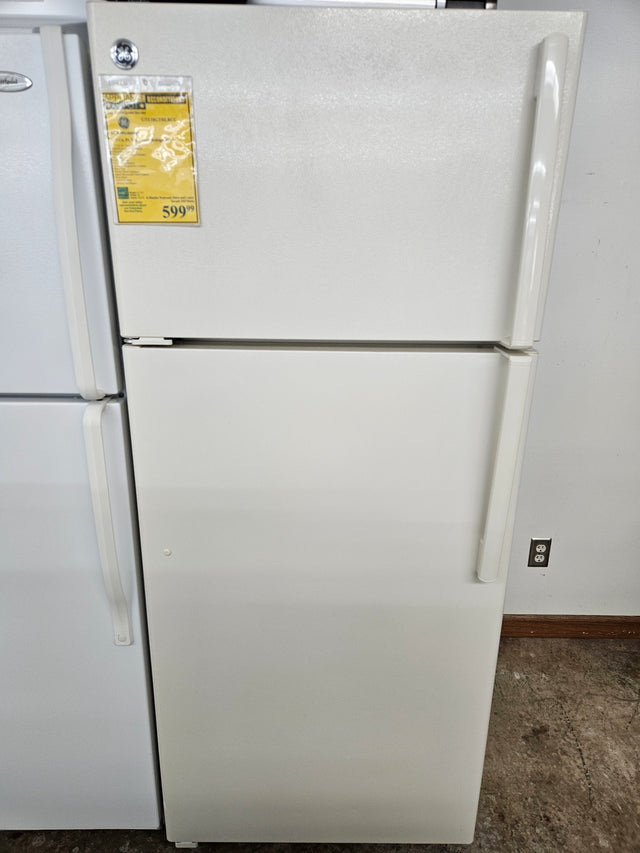 Reconditioned GE 17.5 Cu. Ft. Top-Freezer Refrigerator GTE18GTHLRCC