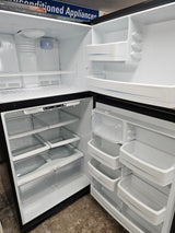 Reconditioned GE 33" Top-Freezer Refrigerator GTS22KBPRBB