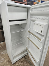 Reconditioned GE 10cuft Single Door Refrigerator/Freezer TA10SPBRWH