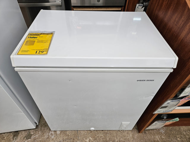 Reconditioned Haier 5.0 Cu. Ft. Chest Freezer BFQ50