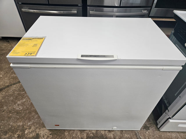 Reconditioned Frigidaire Chest Freezer  FFC0723DW1