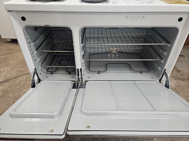 Reconditioned VINTAGE GE 36" Double Oven Electric Range J464A1WH