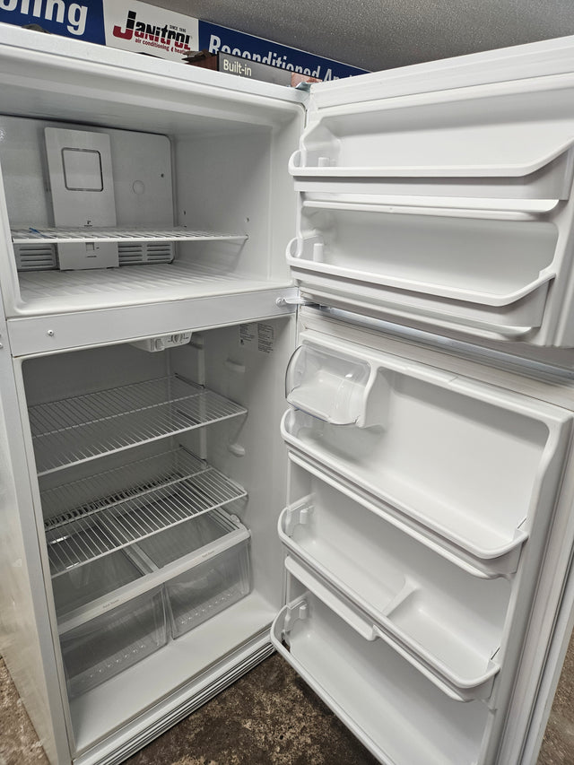Reconditioned Frigidaire 18 Cu. Ft. Top Freezer Refrigerator FFTR1821QW9B